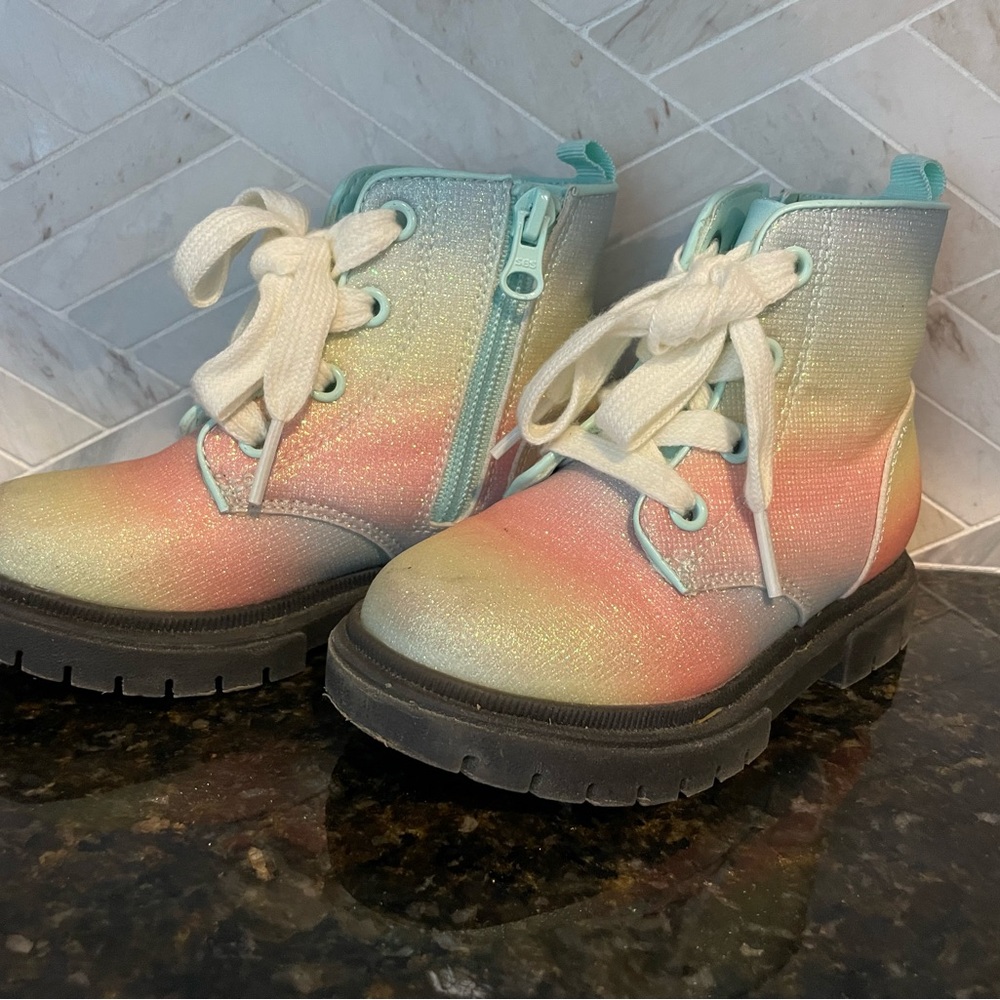 Cat & Jack Amaya Combat Boots + Faux Fur Cuff Booties - Toddler Girls Size 9 - Picture 2 of 11